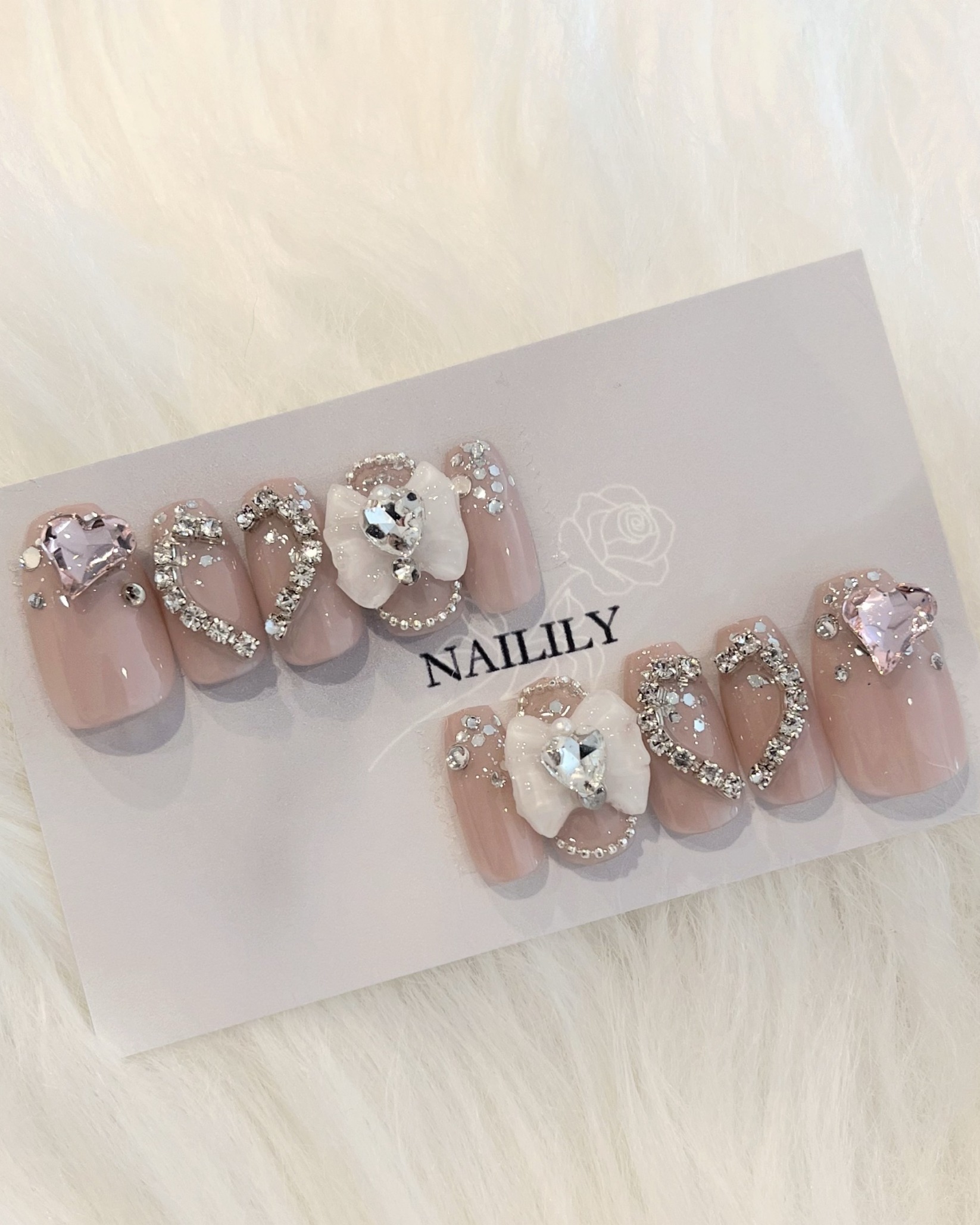 キラキラワンホンハートネイル