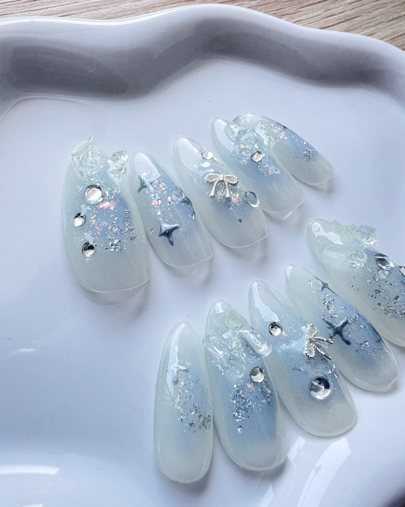 ブルーチークバタフライ