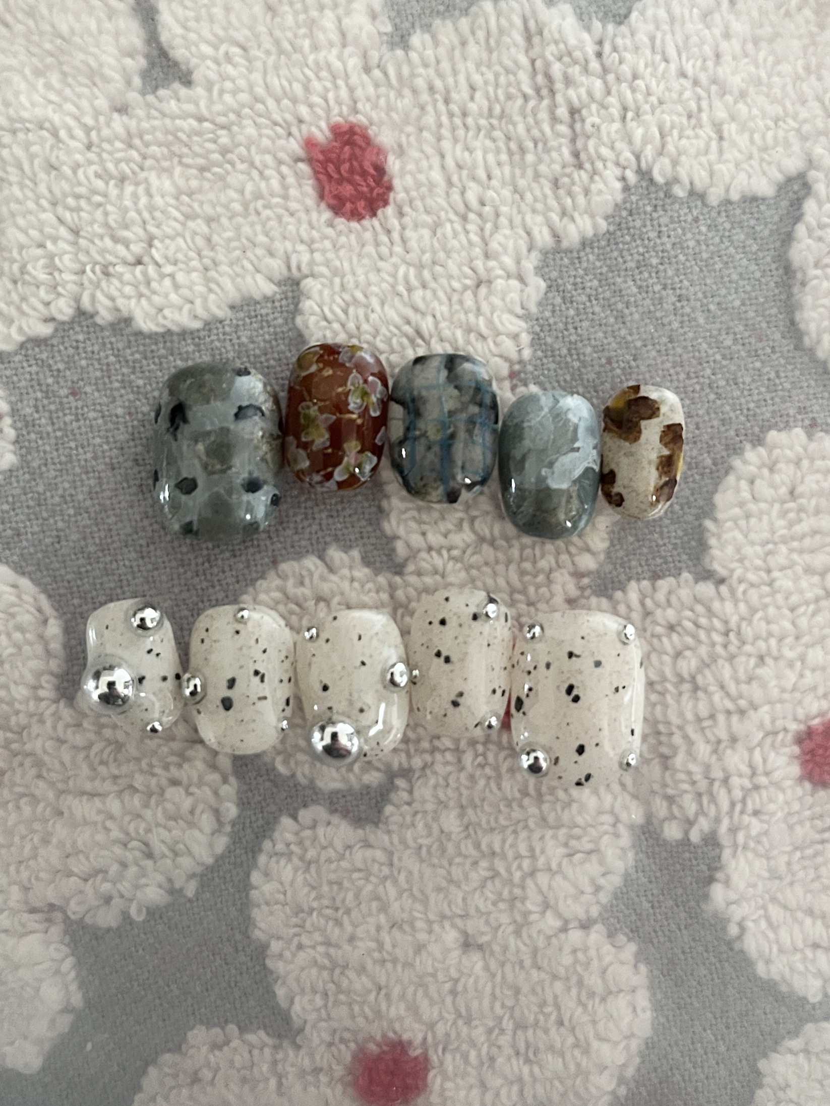 ニュアンス×ホワイトシルバー