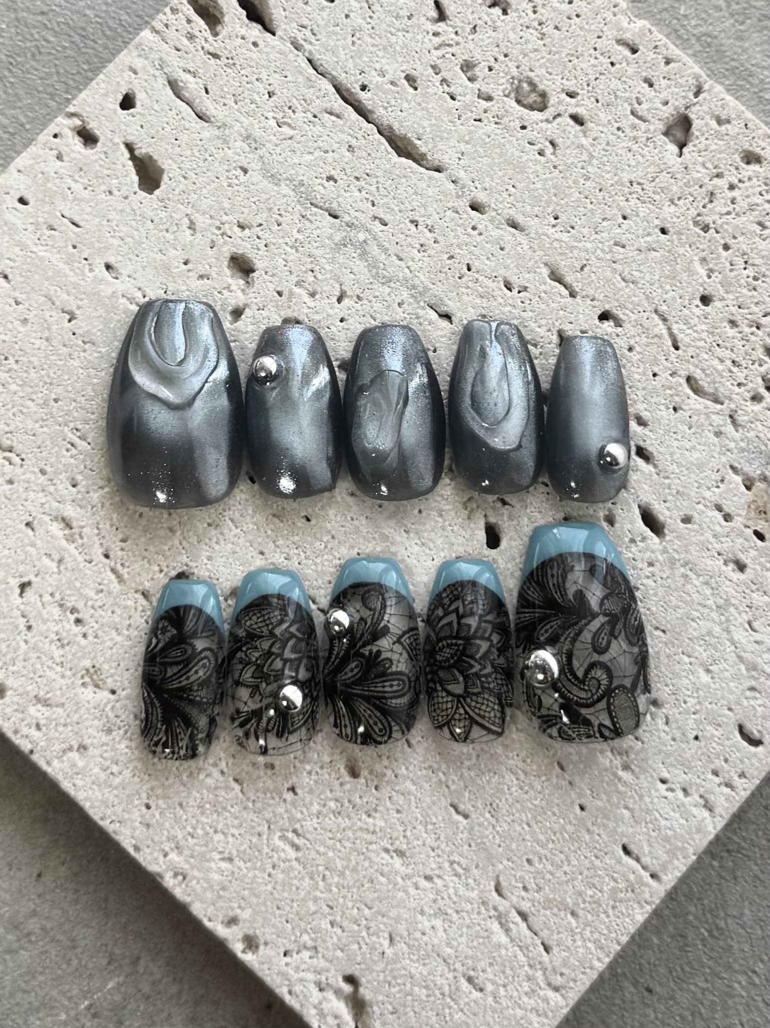 マグネット×フレンチネイル