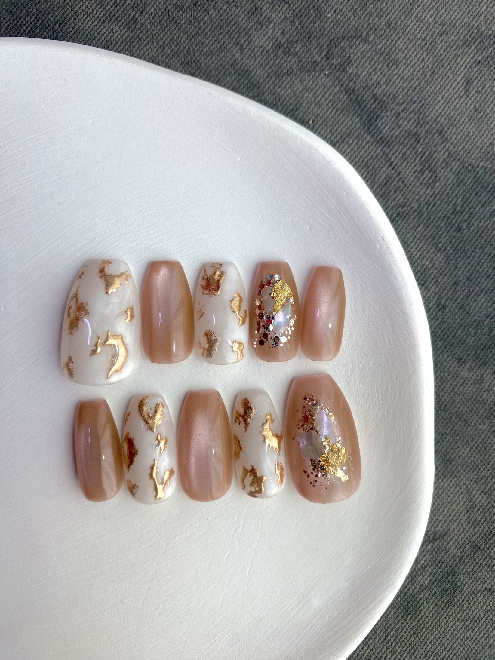 ニュアンスレオパードネイル